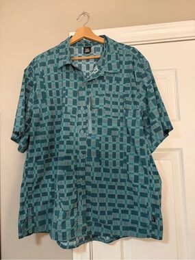 REI Men's Teal Patterned Short-Sleeve Button-Up Shirt